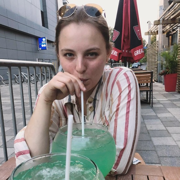 Meet your Posher, Annika - Picture 1 of 1